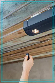 West Warwick Trust Garage Door Service West Warwick, RI 401-343-0385 - garage-door-maintenance-gdr-10m