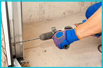 Trust Garage Door Service West Warwick, RI 401-343-0385 - garage-door-springs-sid-gdr-10m